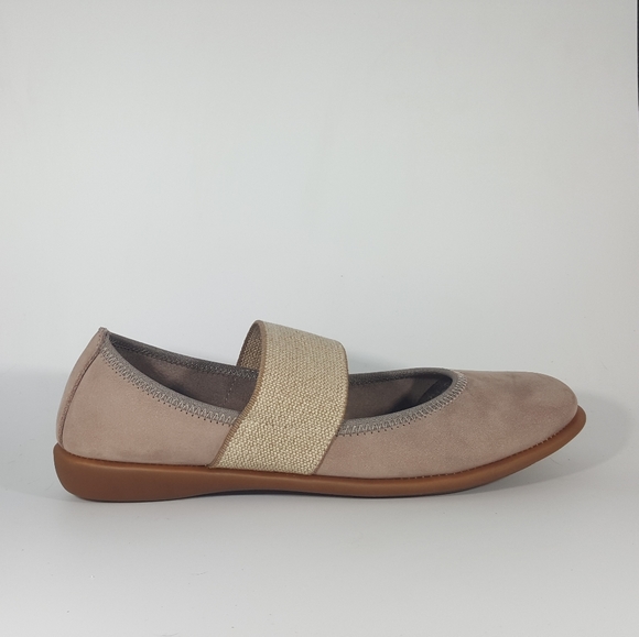 THE FLEXX Shoes - The Flexx Beige Nubuck Mary Jane w/ Elastic Strap
